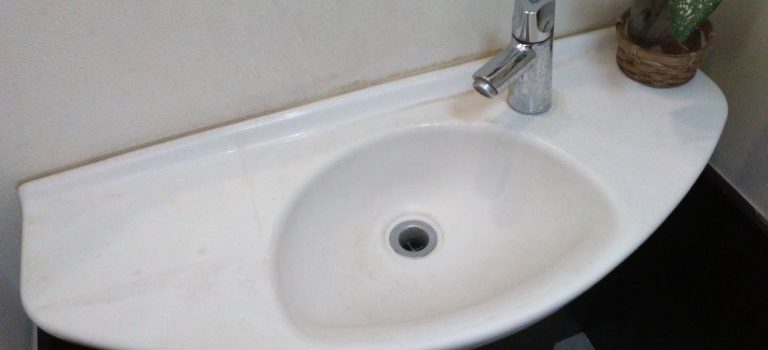 知られざる浄水器の秘密安全で美味しい水を手に入れる極意 知られざる浄水器の秘密安全で美味しい水を手に入れる極意